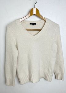 BURBERRY LONDON バーバリー カシミア　100 長袖 ニット、セーター Knit, Sweater Vネック ウール ニット セーター 長袖