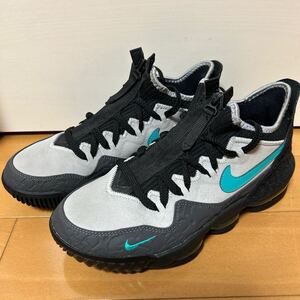 極美品　atmos × Nike LeBron 16 Clear Jadeアトモス × ナイキ レブロン16 26.5センチ