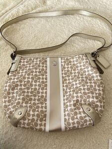 【かなり美品】COACH コーチ ショルダーバッグ　レディースハンドバッグ