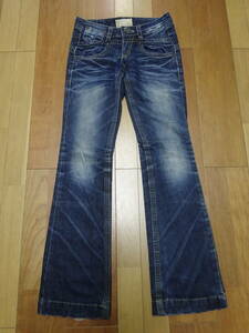 ■G-138 ■LOLITA JEANS　ブーツカットデニムパンツ　サイズ26インチ