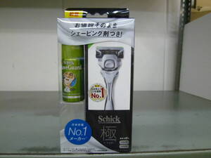 新品 Schick シック 極 KIWAMI 本体 ホルダー (刃付き＋替刃1コ) シェービング剤付き