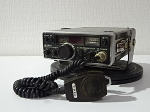 AH-24-1166 ● TRIO トリオ アマチュア無線 FM TRANSCEIVER TR-7500GR トランシーバー 無線機