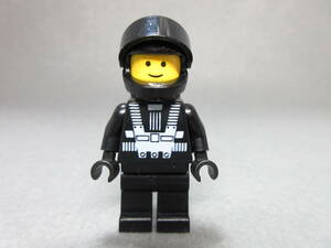 LEGO★84 正規品 年代物 穴無しヘッド ブラックトロン ミニフィグ 同梱可能 レゴ レトロ オールド ビンテージ 宇宙 スペース space