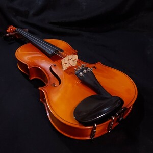 【中古】動作未確認 ジャンク 品 SUZUKI VIOLIN Size 4/4 Anno 1981 Estabished 1887 in Nagoya STSUVI0118LA #011S ケース、肩当て、、