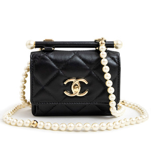 （新品・未使用品）シャネル CHANEL パール チェーン クラッチ ショルダーバッグ ラムスキン レザー パール ブラック 黒 AP4006 箱付