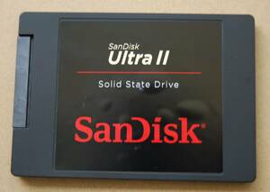 【即決】信頼のSanDisk製 Ultra II 960GB SSD 2.5inch SATA仕様 [SDSSDHII-960G] 使用7,700時間 状態良好 送料230円~