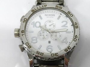 ■hayy1724-1 163 NIXON ニクソン SIMPLIFY THE 51-30 300METER 白文字盤 クロノグラフ デイト メンズ 腕時計 腕周り約19cm 現状品