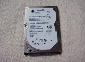 動作状態良好！清掃消毒済み●ハードディスク　HDD●美品●Seagate　４０GB　SATA　２．５インチ ●PS3 CECHH00 40GB取出品①