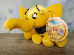 g_t C800 ☆ディズニー くまのプーさん ズオウ ぬいぐるみ ※タグに汚れ、折れがあります DISNEY STORE