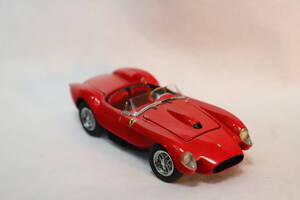 ミニカー★Ferrari250 Testa Rossa 1958★フェラーリ250 テスタ・ロッサ1958★サイズ: 約L 17.5 x W 6.5 x H 5 cm★ステアリング・前輪可動