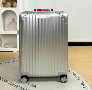 RIMOWA リモワ Original Cabin Twist オリジナル キャビン 機内持ち込み用スーツケース スーツケース 21インチ 35リットル 中古 T