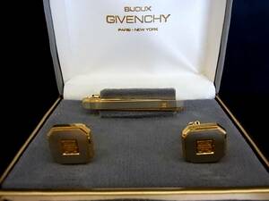 ◎№5368◎■良品■ジバンシイ「ロゴ柄」【GIVENCHY】 【シルバー・ゴールド】■カフス＆ネクタイピン セット♪