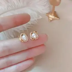 パールピアス　ゴールド　ピアス アクセサリー 夏  おしゃれ  小物