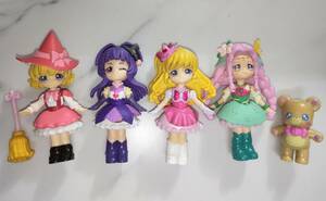 魔法つかいプリキュア ラブリーポーズドール ミラクル マジカル フェリーチェ みらいと魔法のほうき モフルン 5体セット　ぷりきゅ～と