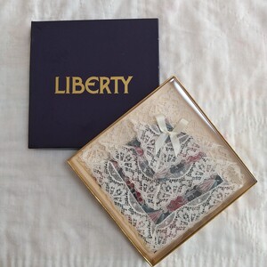 未使用　レースハンカチ　リバティー　LIBERTY.　花柄　フラワープリント　送料無料