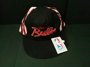 90年代 黄金期 NBA CHICAGO BULLS 【シカゴブルズ】 キャップ 帽子 未使用・ジョーダン・ピッペン・ロッドマン・ハーパー・ロングリー