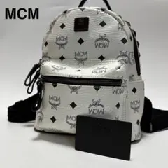 e89【美品】Gカード付き　MCM ヴィセトス柄　スタッズ　白　レザー　リュック