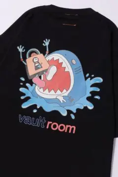 vaultroom × GAWR GURA SHARK TEE / BLACK