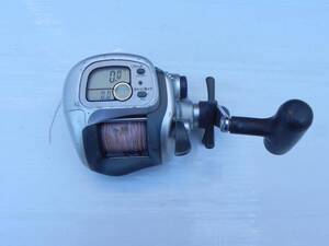 E5837 Y Daiwa ダイワ SUPER TANASENSOR-S 400W スーパータナセンサー リール