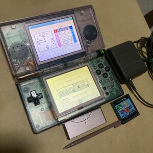 送料無料 ニンテンドーDS Lite クリア仕様 スケルトン仕様 ペン アダプタ DSソフト付 USG-001 NINTENDO ニンテンドー DS Lite DSlite