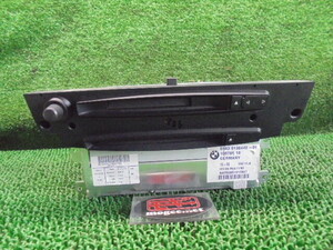 1FF3520 QN5)) BMW 5シリーズ ABA-NE30 2008年 530i 純正 CD/MDオーディオデッキ　　65839138442-01