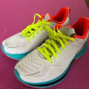 ◆saucony s10577-10 ENDORPHIN SHIFT PWRRUN レディースランニングシューズ EUR37(23.0)サイズ USED美品◆