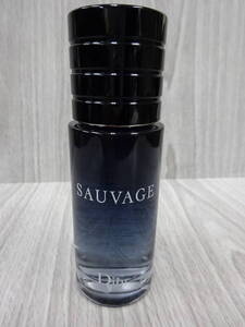 (つ-V-8006) クリスチャン ディオール　ソヴァージュ　Christian Dior　SAUVAGE　オードトワレ　オーデュトワレ　30ml　残量9割強　中古