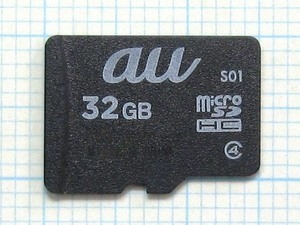 ★ａｕ micro SDHC メモリーカード ３２ＧＢ 中古★送料６３円～