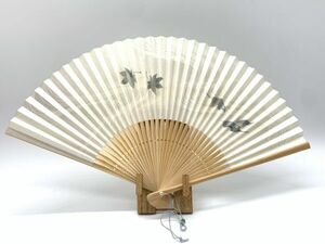 【扇・扇子】 和装小物　『白竹　流水銀の葉図　親骨22cm』　茶道/茶の湯用/京扇子/和装　ネコポス可　　O0426A