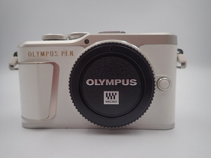 【中古品】 OLYMPUS PEN E-PL10 EZダブルズームキット [ホワイト] オリンパス