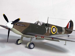 【atsudra工房完成品】1/32 SpitFire Mk.IIa 第65戦闘航空団機