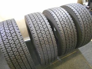 引取り歓迎★ バリ山 ブリヂストン W999 245/70R19.5 トラックタイヤ 23年製 4本★