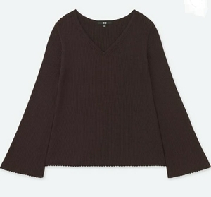 【新品・タグ付き】ユニクロ　UNIQLO　メリノブレンドベルスリーブセーター　長袖　S　ワイン