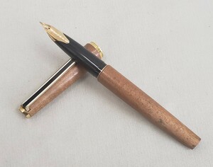 万年筆 PILOT CUSTOM ※難本体表面インク染みムラ有。 木製? ペン先 18K 文房具 送料全国一律300円 