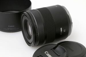 美品｜キヤノン RF85mm F2 マクロ IS STM CA01-C435-2M4