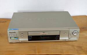 パナソニック　S-VHSビデオデッキ　NV-SVB1　ジャンク品　リモコン付き