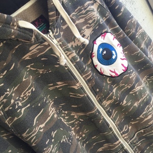 MISHKA Woodland Camo Full Zip Parka ミシカ ウッドランドカモフラ柄 フルジップ パーカー フーディー M size オリーブ ブルックリン NYC