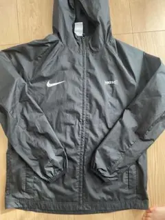 レア商品！Nike F.C. ウィンドブレーカー