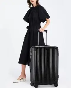 キャリーケース キャリーバッグ　スーツケース　Mサイズ　約66L ブラック　旅行