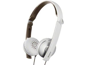 【中古】SONY 密閉型オンイヤーヘッドホン リモコン・マイク付 折りたたみ式 ホワイト MDR-S70AP/W