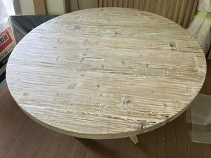 ラウンドテーブル バウム Baum アンティーク風　丸テーブル1160mm　高さ725mm　展示品　福岡市内自社配送無料