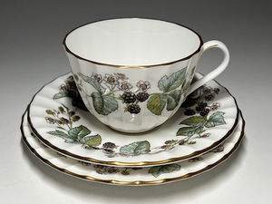 【瑞】ロイヤルウースター ROYAL WORCESTER LAVINIA　カップ＆ソーサー＋ケーキ皿