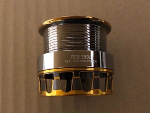 美品　ダイワ　RCS 2506　スプール