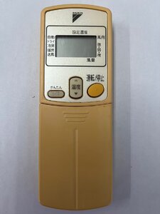 【電池付き】★中古★DAIKIN ARC424A1　エアコン　エアコンリモコン　クーラー　クーラーリモコン