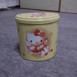 Hello KItty Angelデザイン空缶