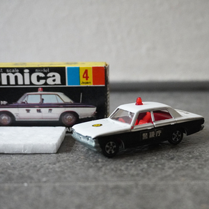 未使用 極 美品 黒箱 トミカ 4-1-2 トヨタ クラウン パトロールカー 1A ホイール 赤色灯 B tomica TOYOTA CROWN PATROL CAR No.4 パトカー