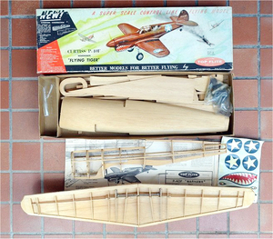 ☆★ こんな !!!!! TOP FLITE CURTISS P-40F スケール　Uコンキット　組み立て途中　カーチス P-40　Uコン　★☆ns