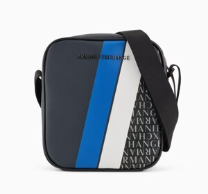 US限定　日本未発売　A|X Armani Exchange SHOULDER BAG WITH COLORED BANDS AND LOGO PRINT　LAから最新本物をお届け！