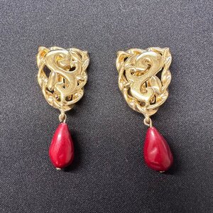 q1890 ヴィンテージ GIVENCHY ジバンシー イヤリング レディース ゴージャス ゴールドカラー アクセサリー