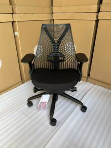 未使用 新品 Herman Miller ハーマンミラー セイルチェア/Sayl フルアジャスタブルアーム ランバサポート フル装備 黒色 送料込で9.89万円